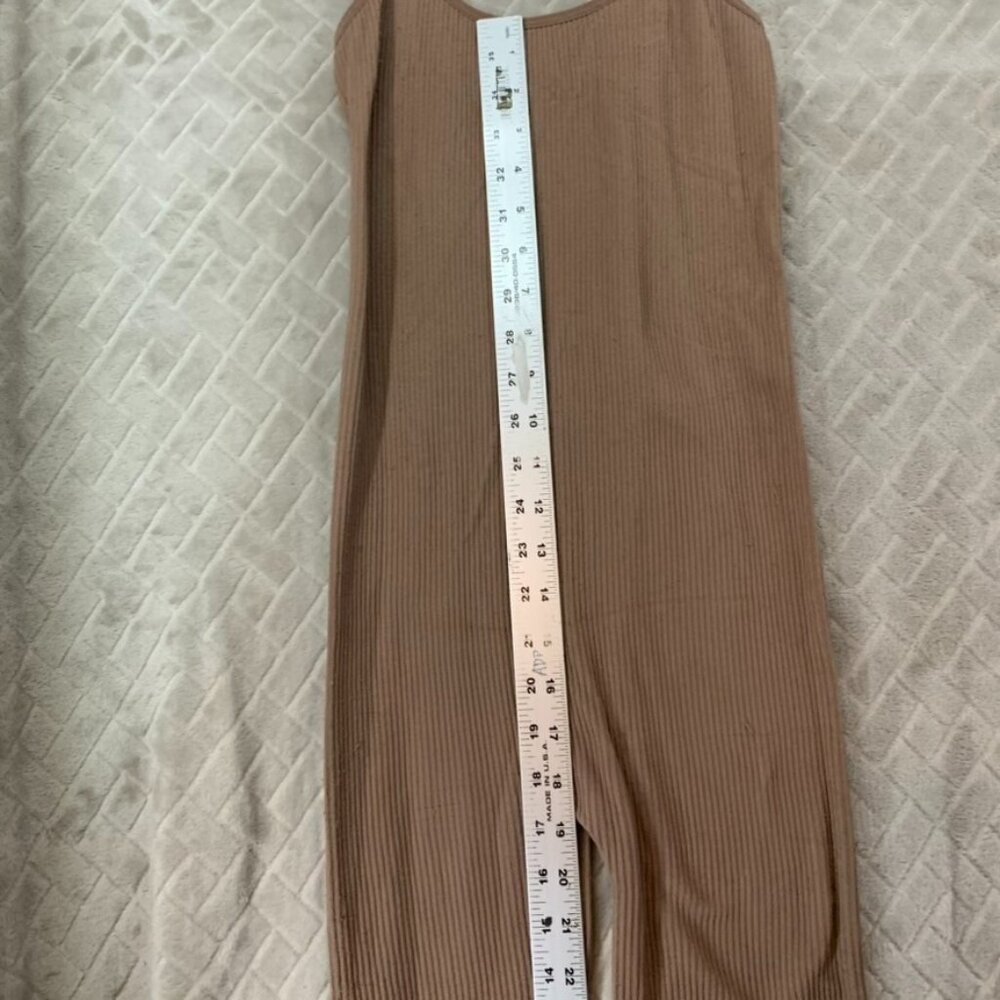 Popular 21 Womans Small Jumpsuit Brown Ribbed Sleeveless Adjustable Stretch - Picture 7 of 14